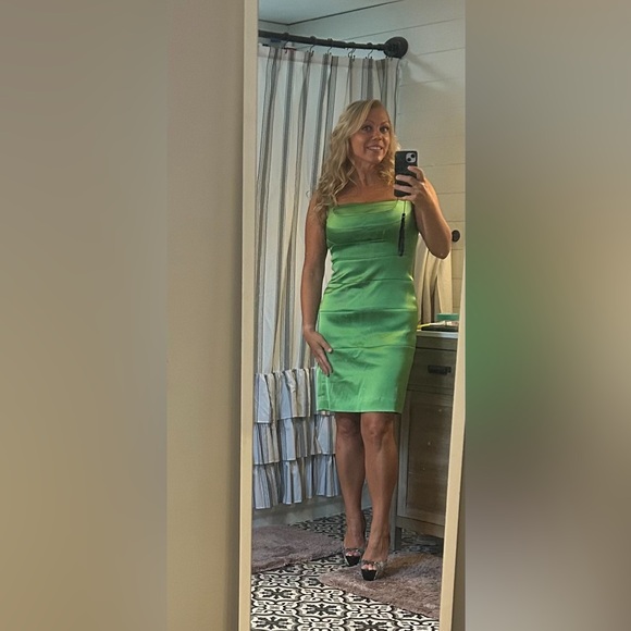 Meet your Posher, Kimberly - Picture 4 of 17